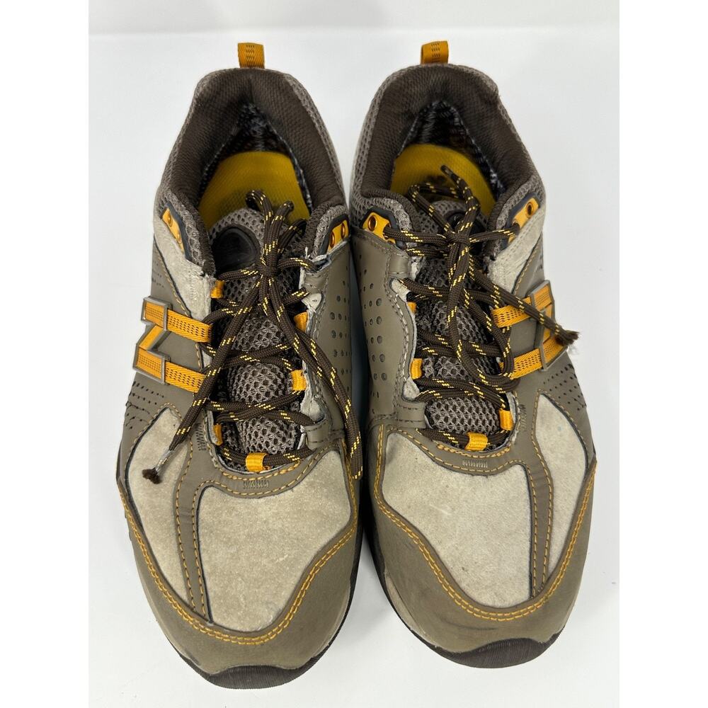 Women’s NEW BALANCE MO1520GT Hiking Athletic Shoes Vibram Gore-Tex Size 9.5
